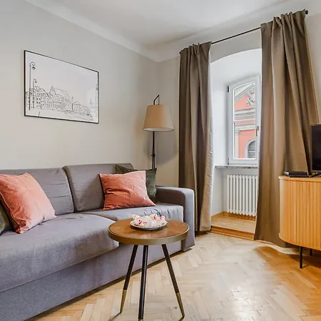 P&o Old Town Apartment